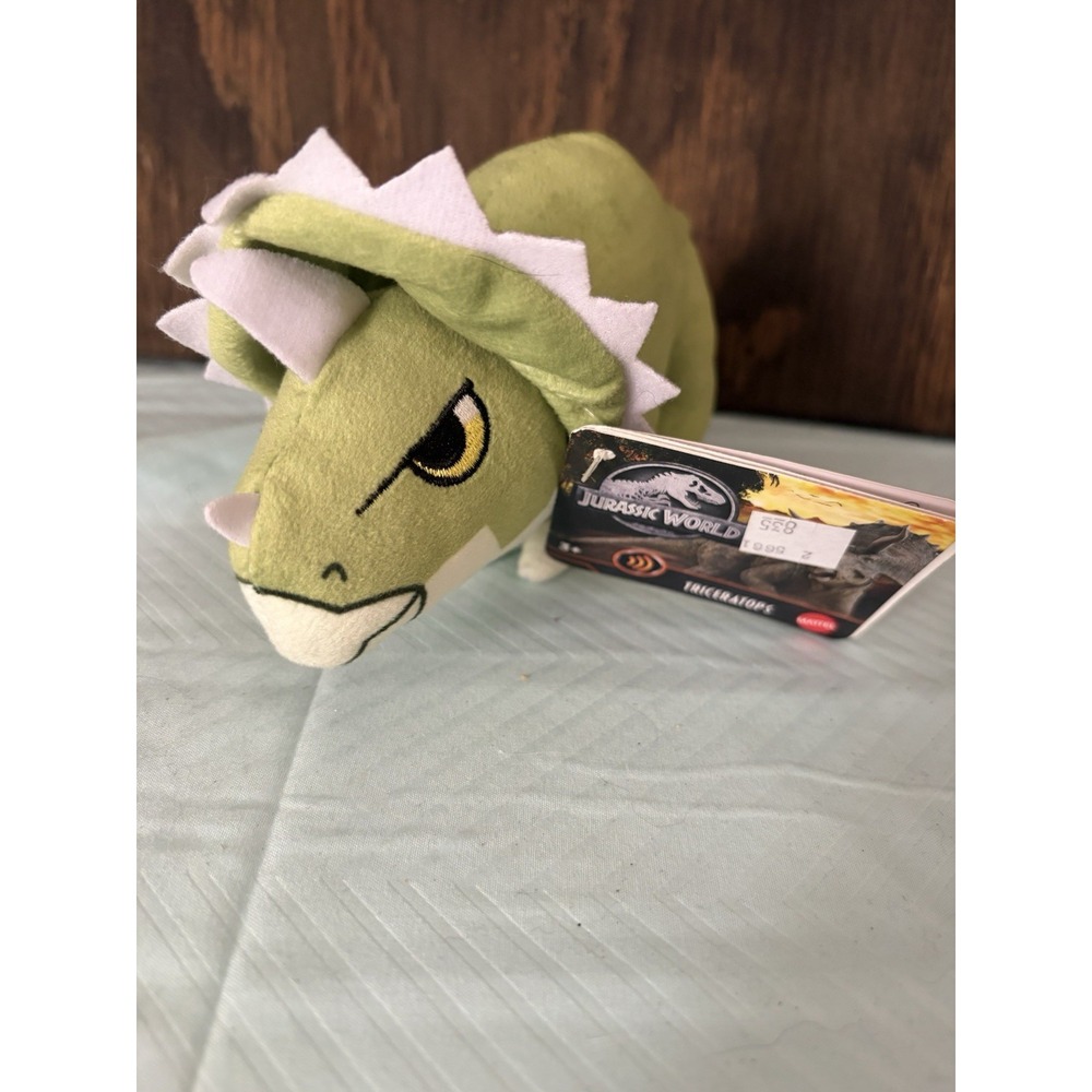 S) Jurassic World Triceratops Plush 7" long, 5" tall NEW!